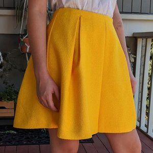 H&M Pleated Yellow A-Line Skirt, Sz. US 4